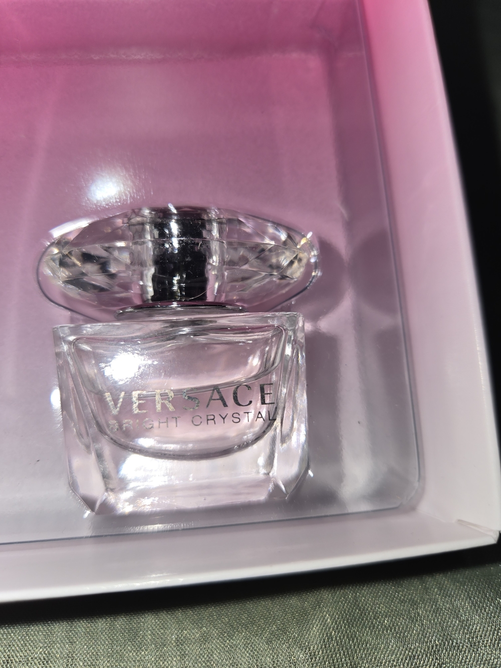 Versace Bright Crystal Gift Set: 5ml EDT/ 25ml Bath Gel / 25ml Body Lotion